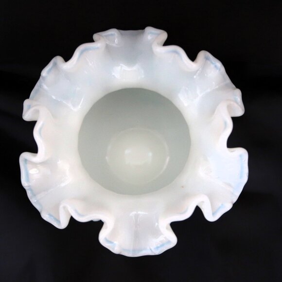 Vintage Milk Glass Vase Ruffled Edge White Textured No Markings Found 4.5 inch H - Picture 6 of 9